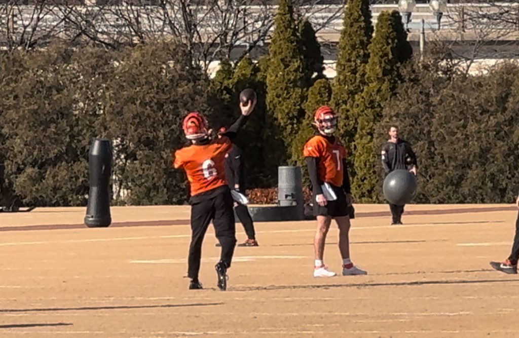 Bengals Beat: Tee Higgins, Ja’Marr Chase See Different Path But Same ‘Vibes’ As Playoff Push Grows This Saturday