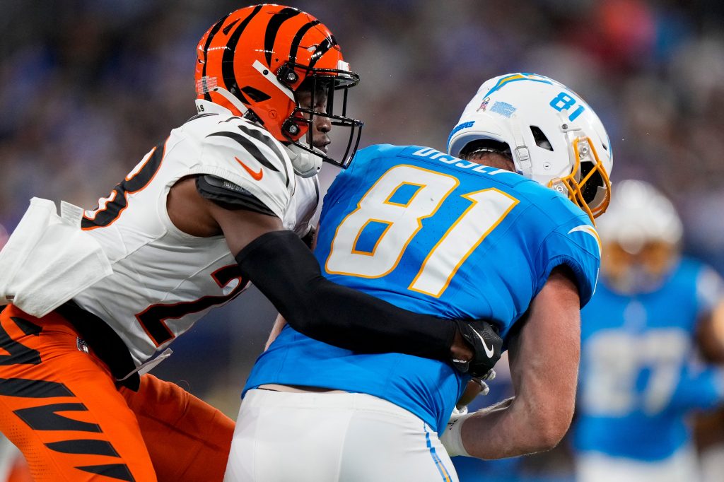 Bengals Beat: Can 4-7 Bengals Really Ping-Pong Their Way Back Into Relevance In AFC?