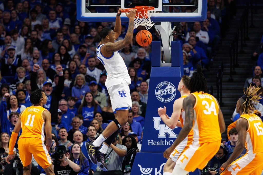 Wildcats Beat: Bluegrass Freshman combo, three-point shooting lift Wildcats to impressive win over No. 5 Tennessee