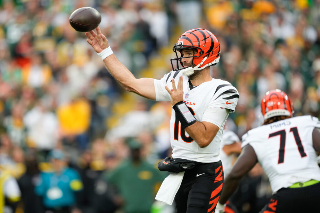 Quick Hits: Joe Flacco Wakes Up Late, But Not Enough, Bengals Drop Their Fourth Straight, 27-18, To Packers