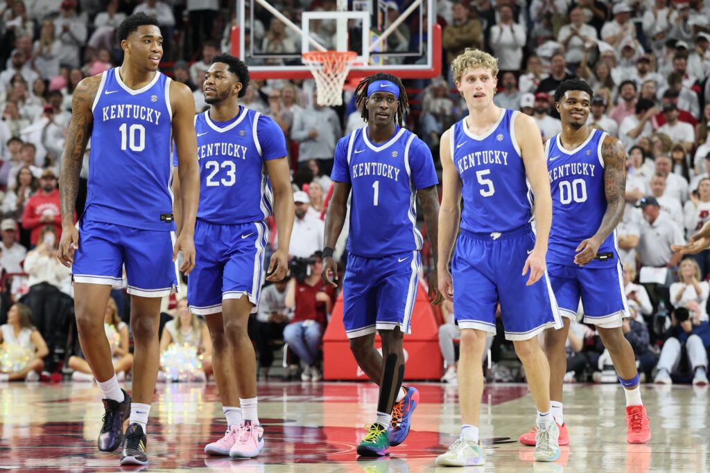 Kentucky Beat: Mark Pope, Wildcats met the moment Saturday night against Coach Cal, Razorbacks